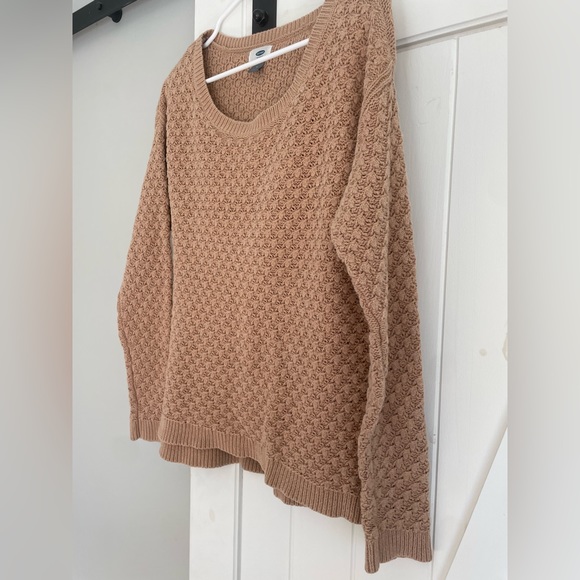 Medium Old Navy Tan Sweater - Picture 3 of 5